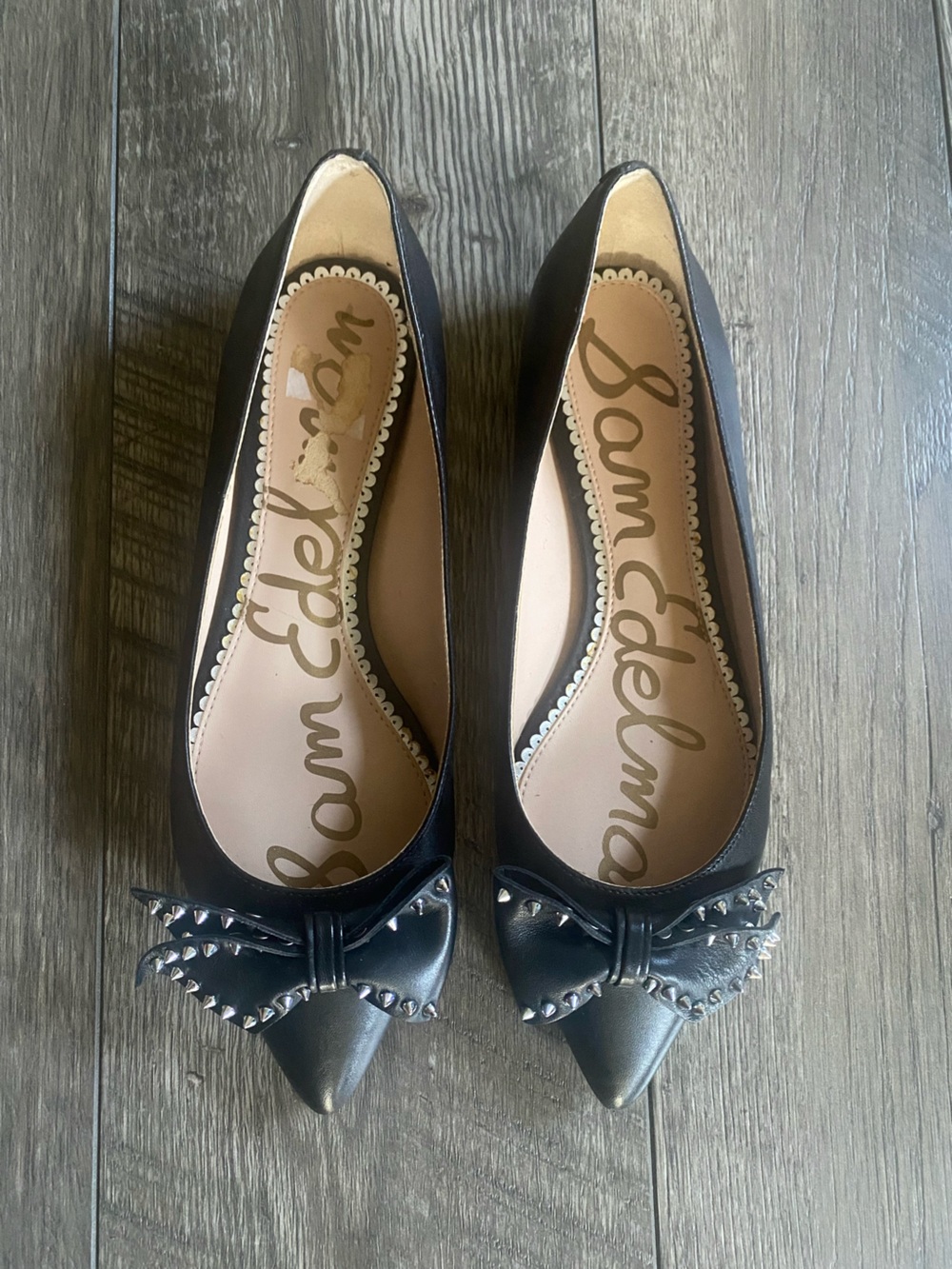 Sam Edelman Women's Black Pointed Spiked Flats in Size 7